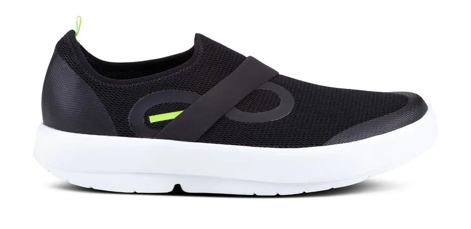 Oofos Men's Oomg Low Active Recovery Shoe - White & Black
