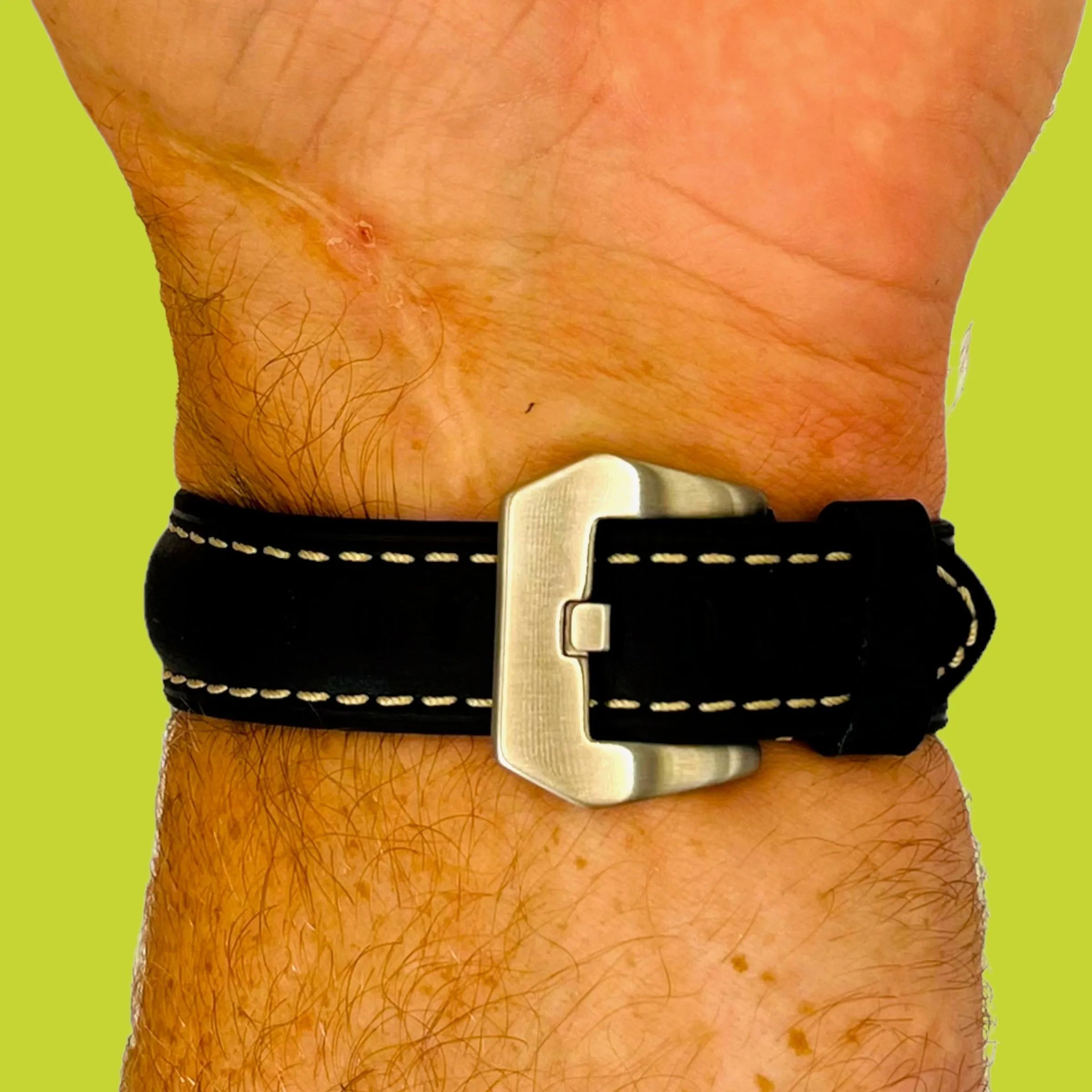 Retro Leather Straps Compatible with the Tommy Hilfiger 22mm Range