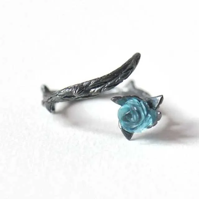 The Enchanted Rose Couple Rings
