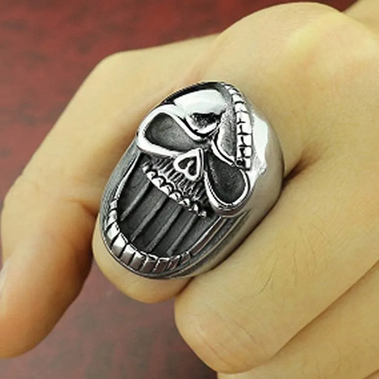 The Last Laugh Skull Ring